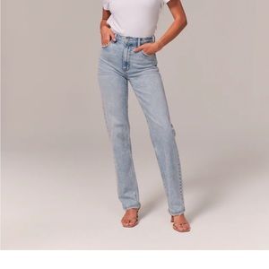 Abercrombie and Fitch 90s high rise straight jeans